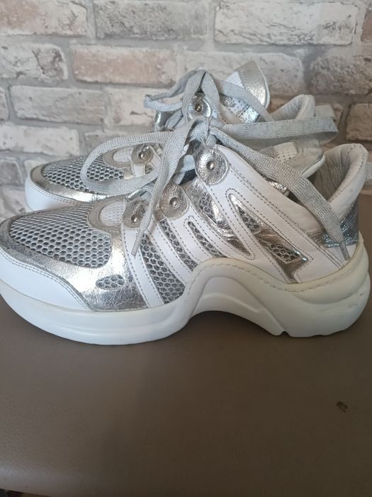 Piękne włoskie sneakersy carrini 37 super stan