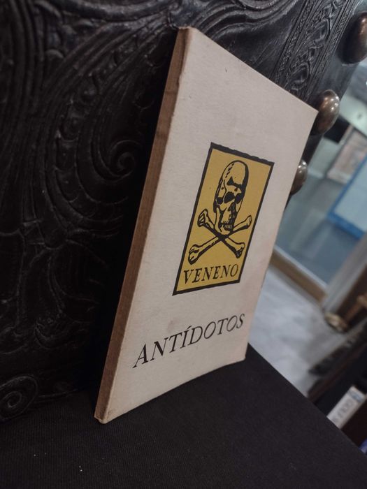 Antídotos "Veneno"