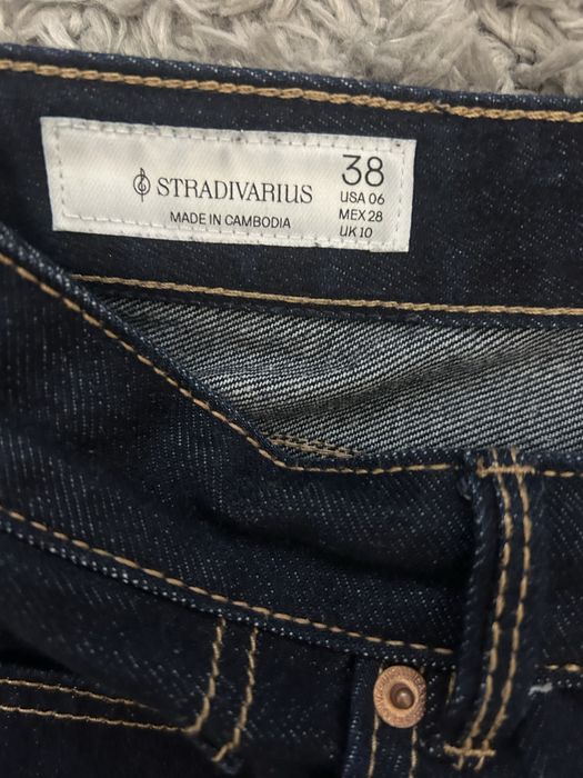 Джинси stradivarius 38
