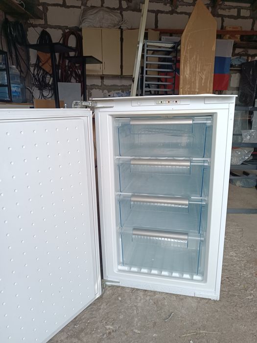 Встраиваемая морозильная камера Bosch