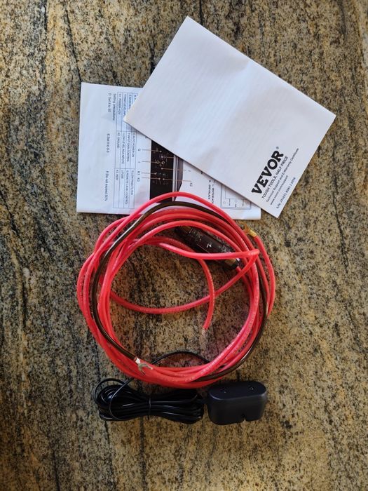 Subwoofer 8" amplificado Vevor 300W