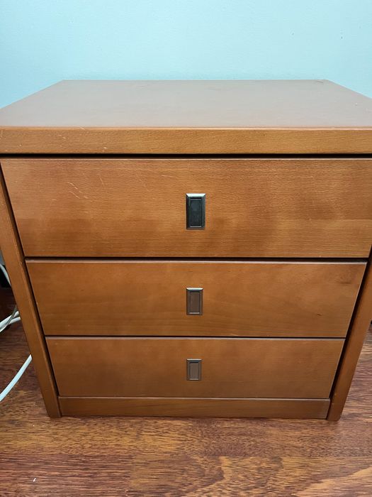 Mesa de cabeceira faia cor mel