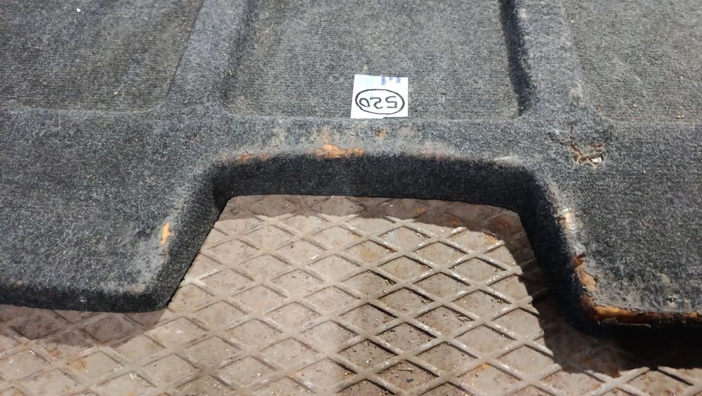 Chapeleira / tampo da mala FIAT Uno (146_)