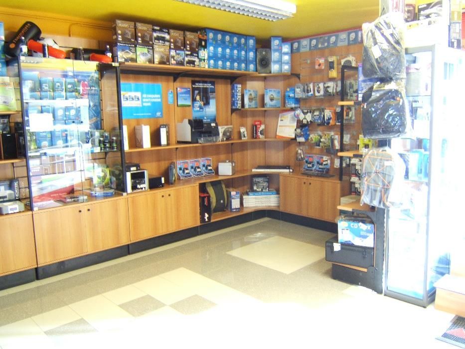 Moveis de entrada para escritorio ou loja ou expositores para HI-Fi