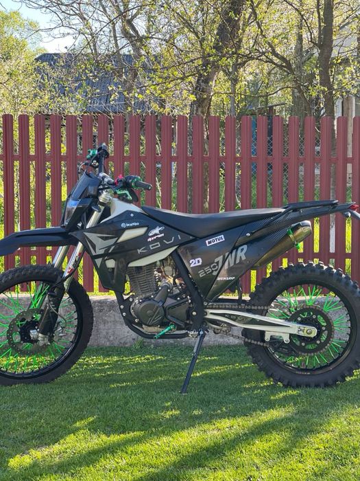 Kovi JNR 250cc,  білі номери