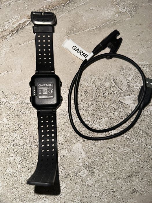 Продам смарт-годинник Garmin Approach S20 GPS  Golf Watch