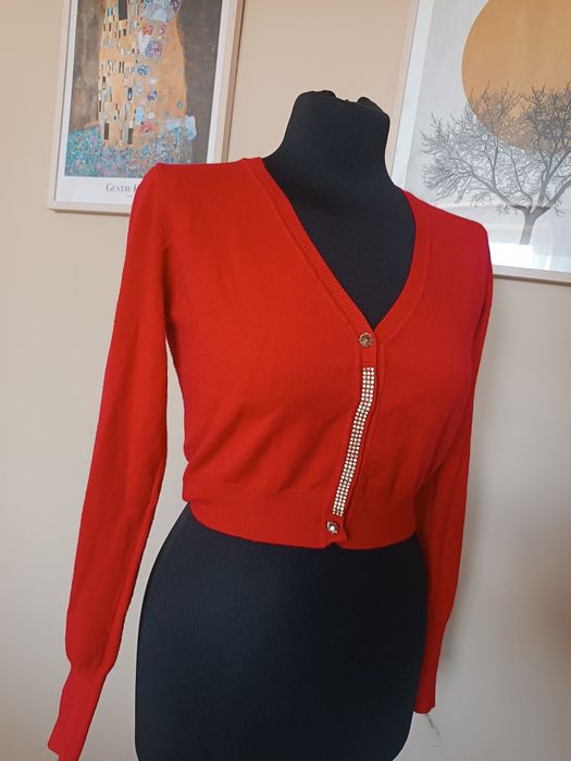Elegancki czerwony sweterek 40% wełna
