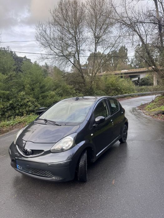 TOYOTA AYGO CAIXA AUTOMATICA