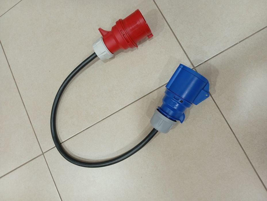 Adaptador trifásico/monofásico industrial 32A Novo