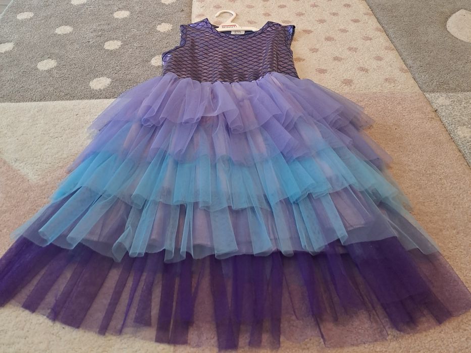 Sukienka syrenka 122/ 6-7 lat