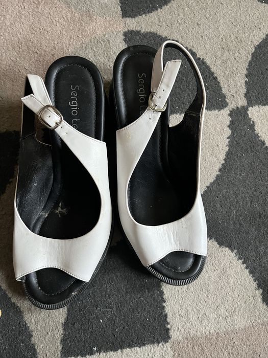 Witam sprzedam samdały damskie