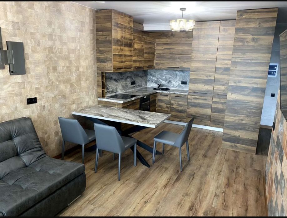 Здам 1км.Квартиру Джона Маккейна вул. (Івана КУДРІ), З-А