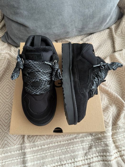 UGG Lowmel Black трендові уггі угги угг ловмел чорні на овчині теплі зимові
