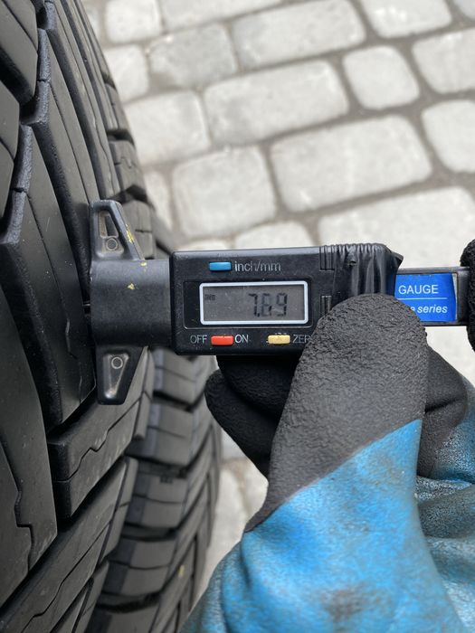 215/70 R15c Michelin CrossClimate