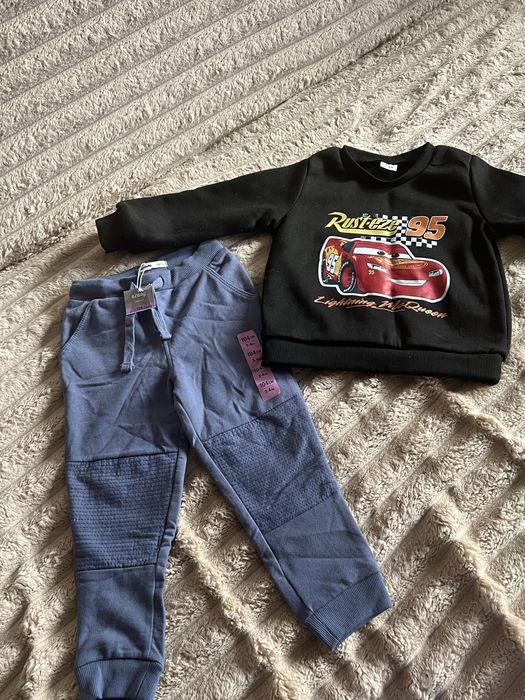 Штани і светр на флісі 104