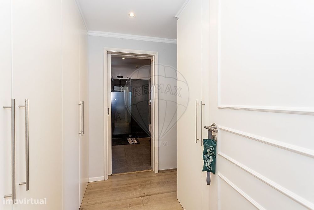 Moradia T6 para venda