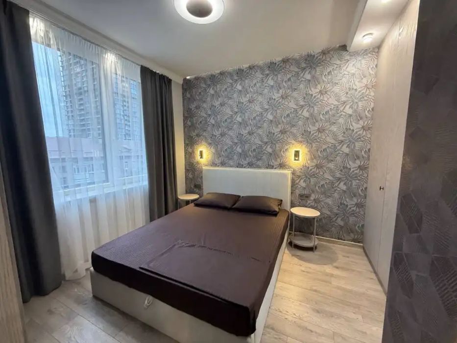 Сдам 2ком квартиру ЖК Небо паркинг генератор лифт тепло вода