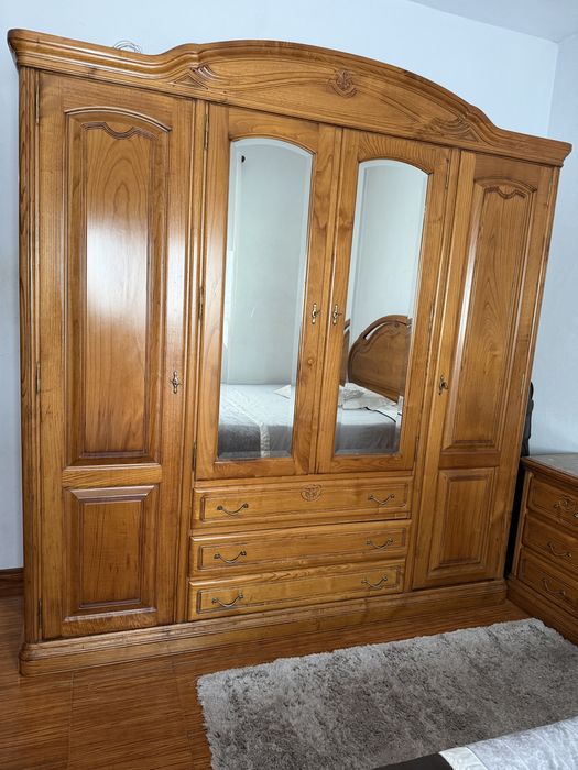 Quarto completo madeira bom estado