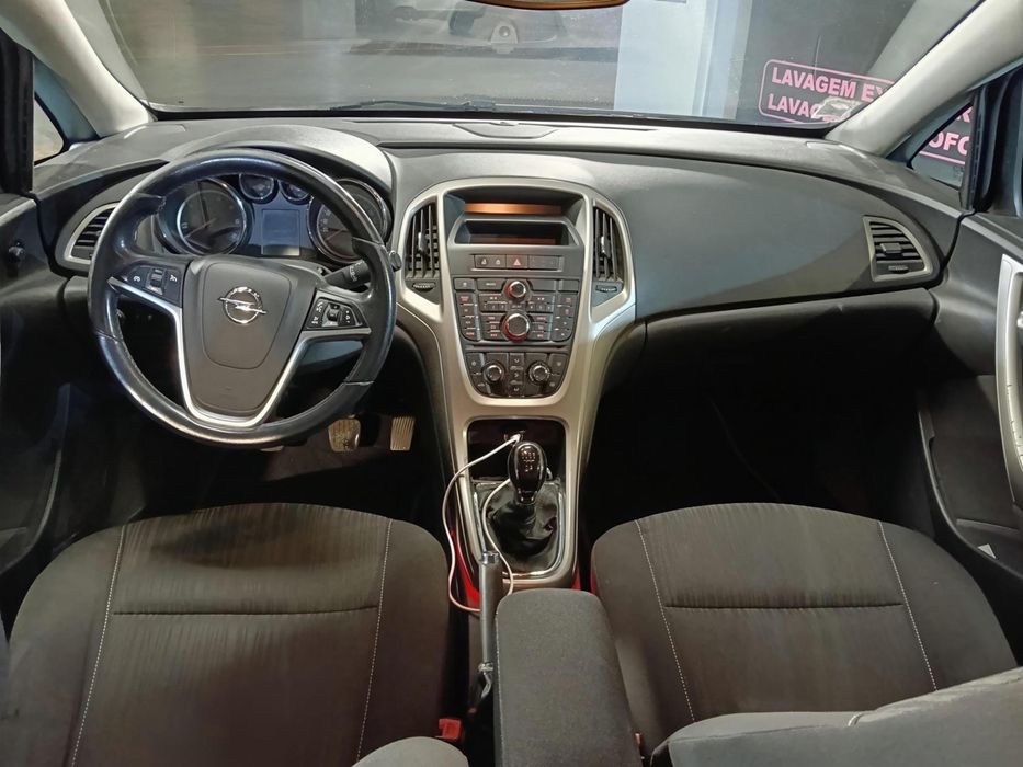 Opel astra eco flex cdti ano 2012 foto 4