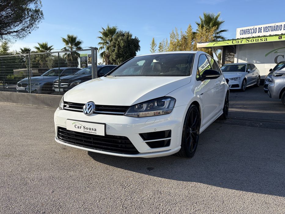 Volkswagen Golf R