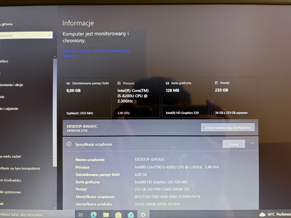Fujitsu E756 laptop