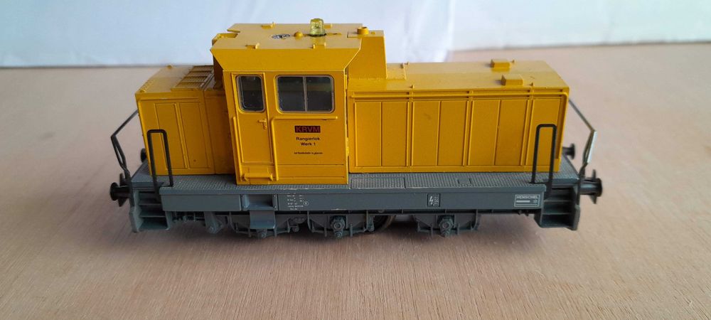 Locomotiva diesel manobras -Marklin 30881- DHG 700 na caixa original