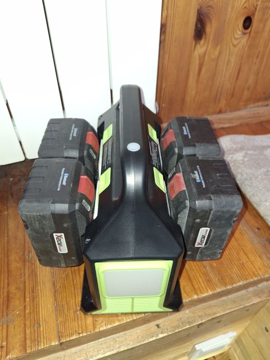 Портативная зарядная станция, инвертор с аккумуляторами Parkside