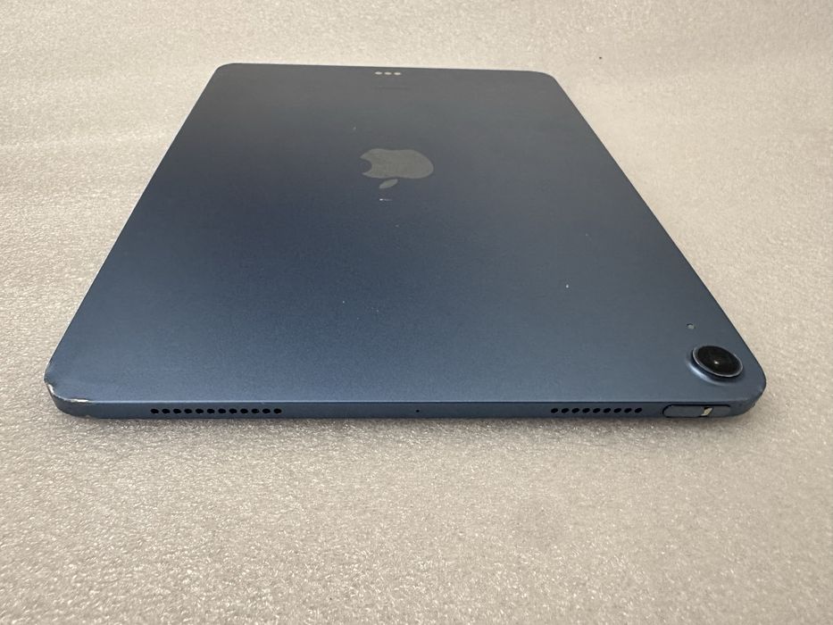 iPad Air 5 256гб  2022 10.9 Wi-Fi