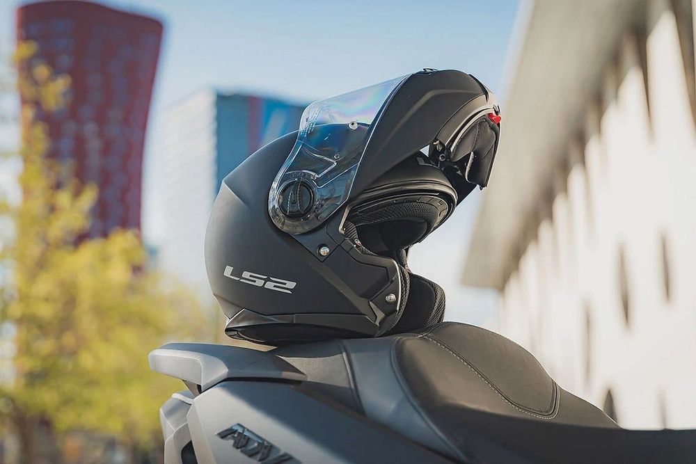 New Ls2 Helmet for sale