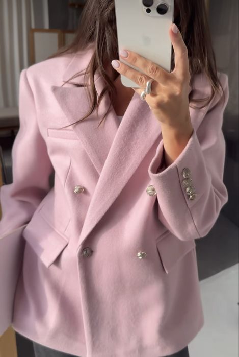Пиджак жакет  розовый