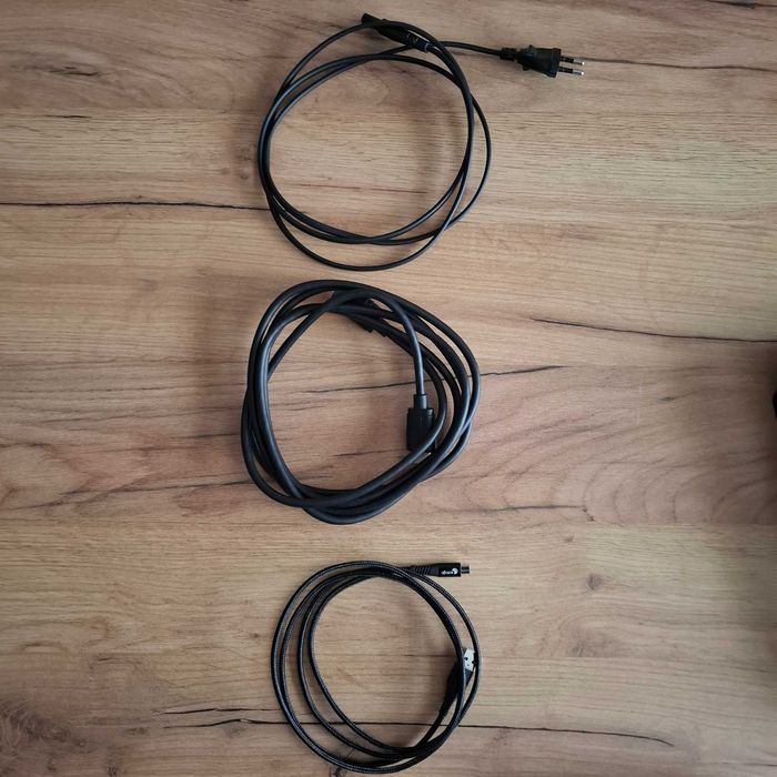 Playstation 4 slim 500GB +pad+okablowanie