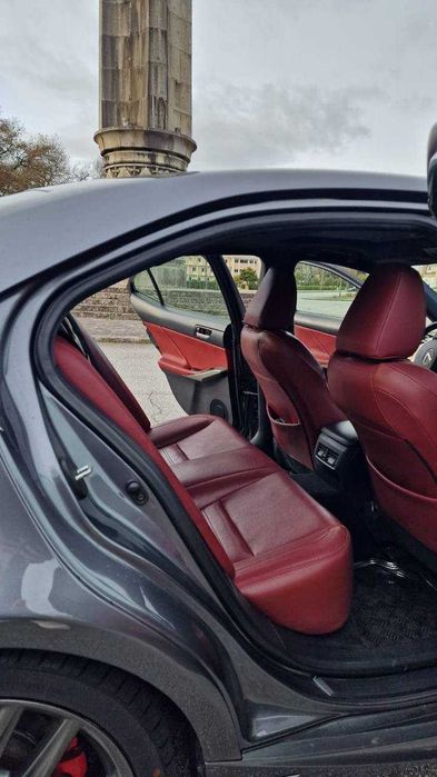 Lexus IS300h F Sport 2014