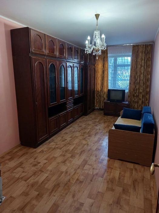 Сдам 2-х комн. Филатова,  Дом Мебели