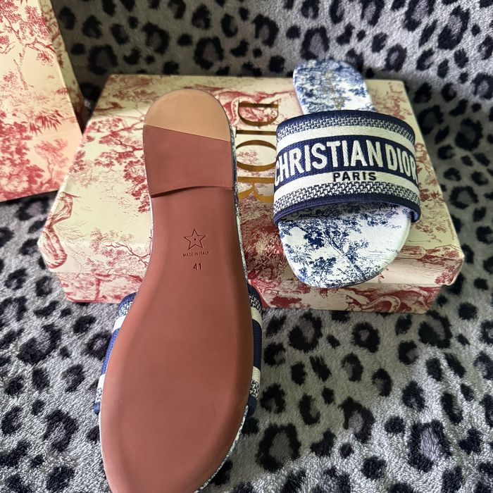 Klapki Christian Dior