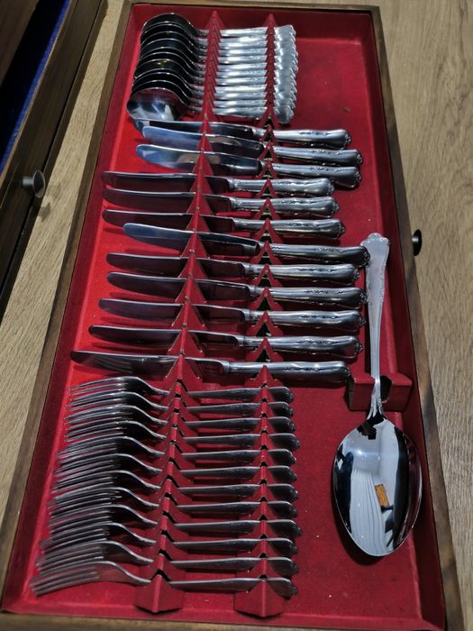 Faqueiro Completo Hercules - Inox 18/8 (De qualidade/ como novo) -  vi