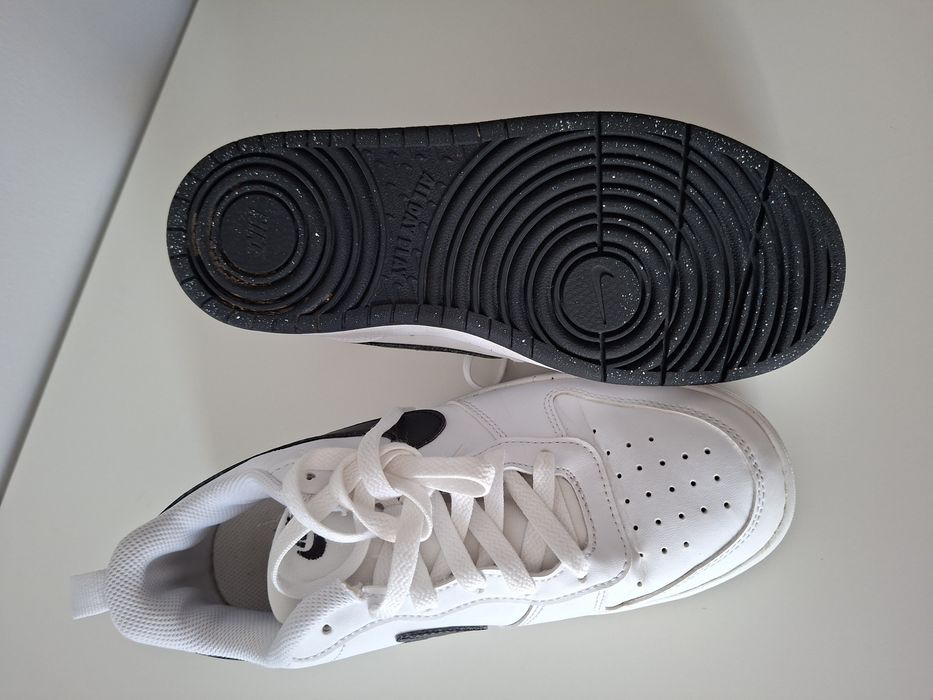 Tenis nike court n38