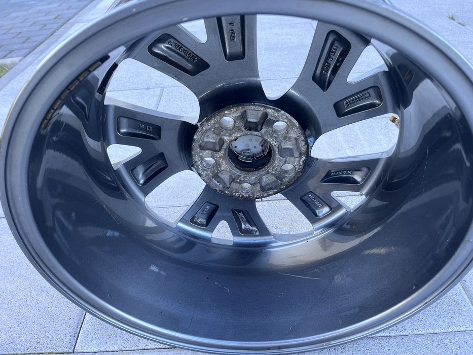 FELGA TOYOTA COROLLA  E16 7J 17 ET50 5x114,3