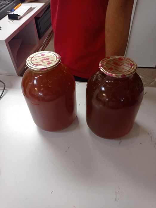 Продам мед  свіжий липовий з власної пасіки