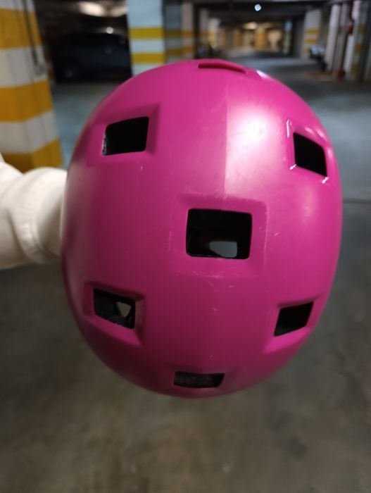 Capacete de criança rosa