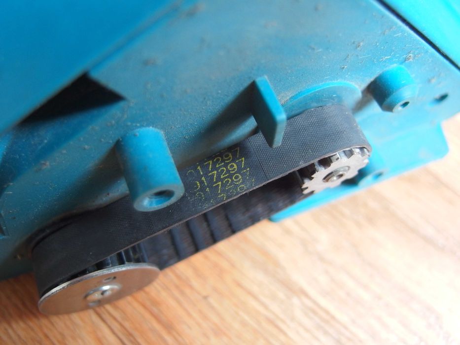 Strug elektryczny Black & Decker DN-710 black&decker heblarka