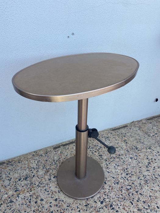 Mesa Redonda de Cruzeiro Vintage