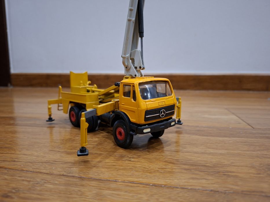 Model Conrad 3080 Pompa do betonu Mercedes 1:50 | Metal W. Germany