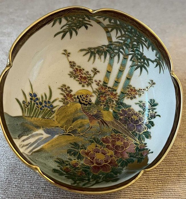 Taça japonesa Satsuma, assinada, XIX/XX