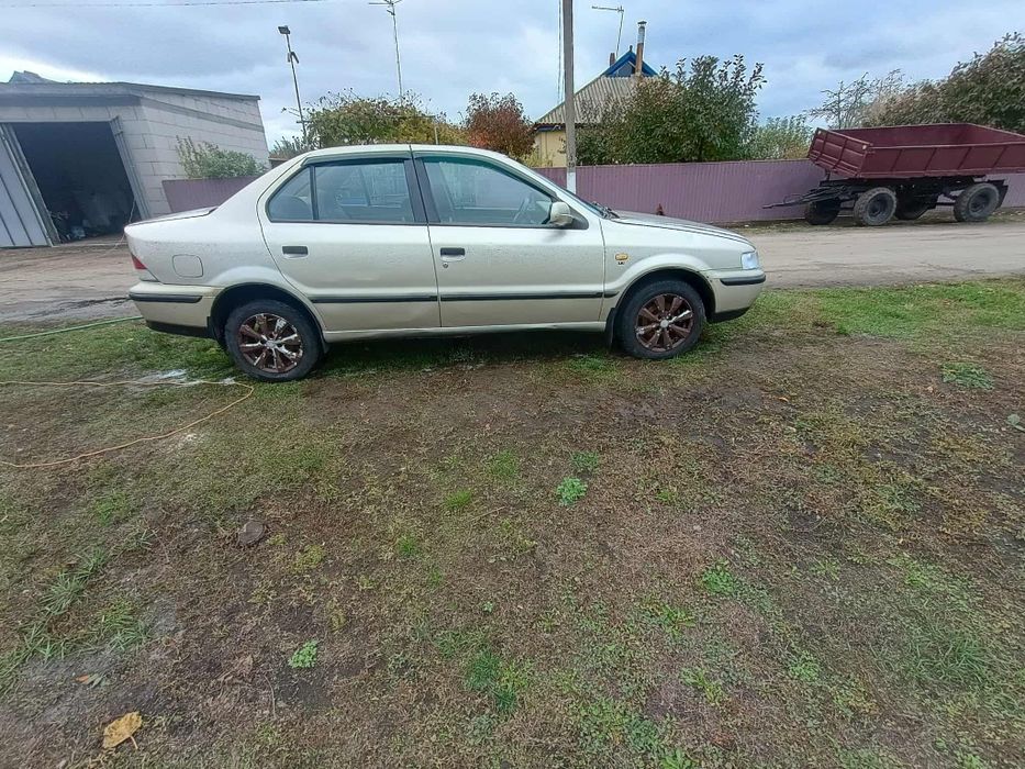 Продам машину за детальною інформацією звертайтесь за телефоном