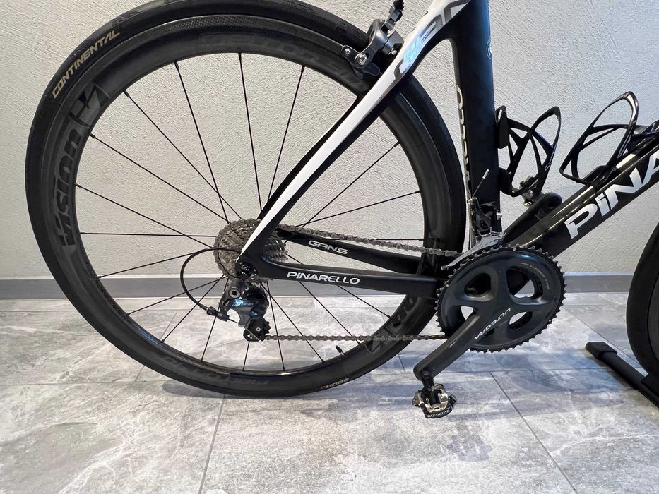 Rower szosowy Pinarello Gan S T700