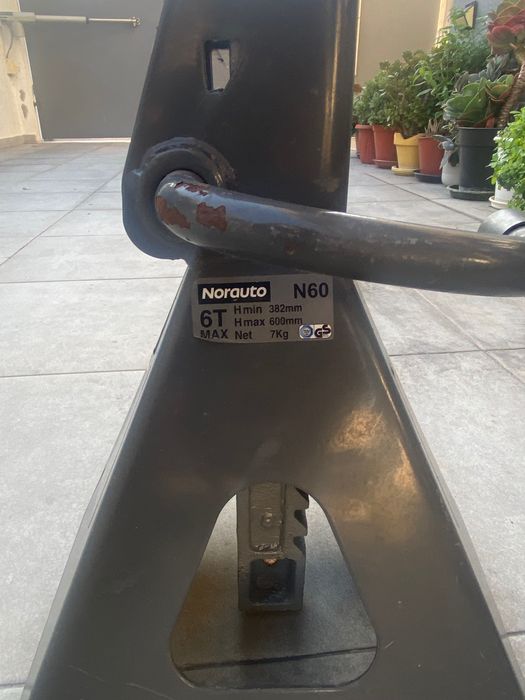 Preguiças/ cavaletes (max6 toneladas)