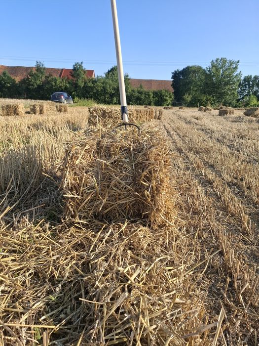 Sprzedam słomę  zbiór 2025r.