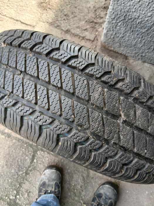 Opony zimowe 195/60 R16 C