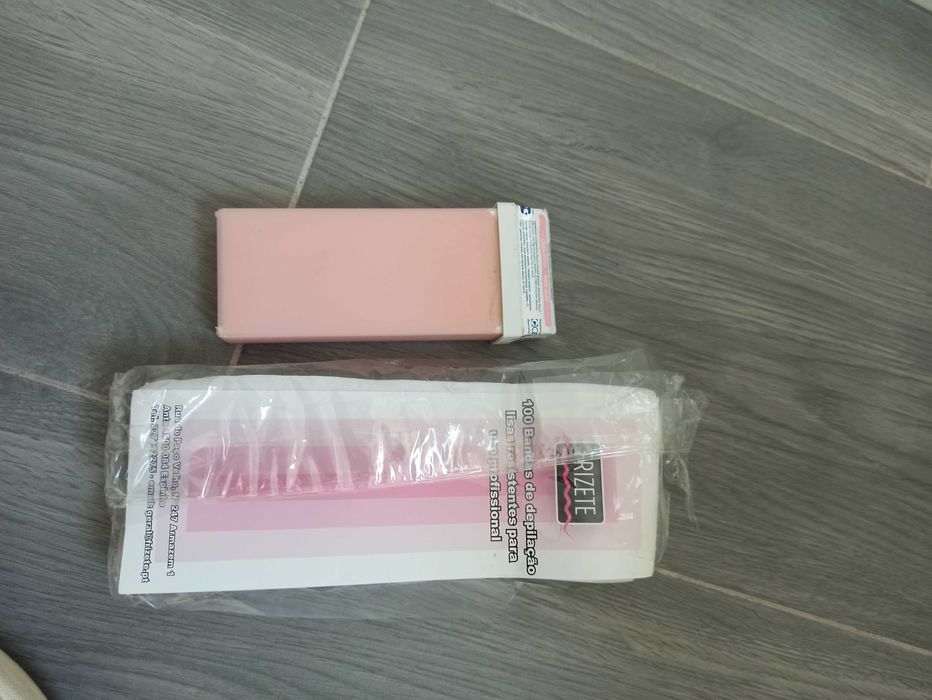 Depiladora a cera com bandas e recarga