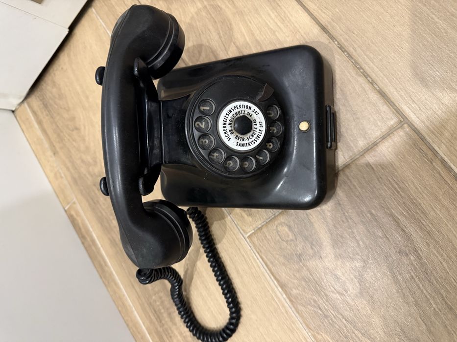 Stary telefon przedwojenny Siemens W48 (Wechselapparat 48)